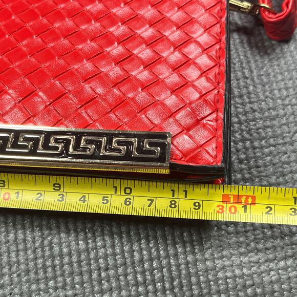 YSL Yves Saint Laurent Shoulder Bag Red Woven Leather Tassel Pockets - Picture 8 of 11